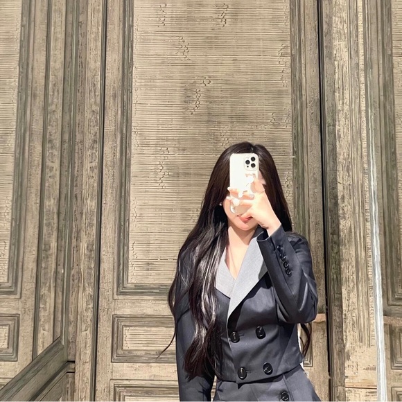 AMNUE 2-piece Blazer & Asymmetrical Strapless Dress Set - Picture 2 of 9